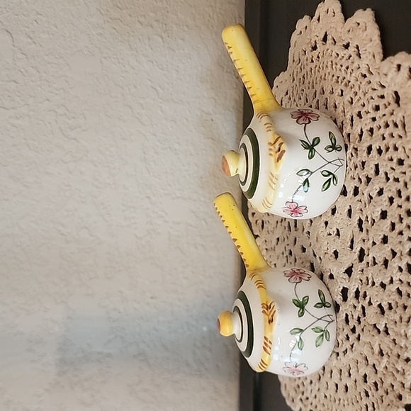 Other - Vintage Saucepan Salt & Pepper Shaker Set Made in Japan